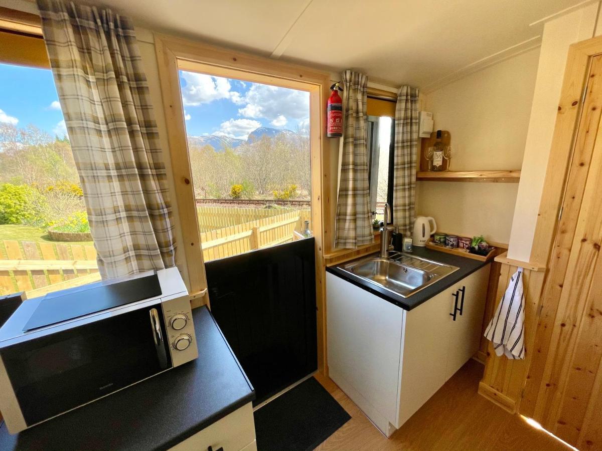 Per Ardua Shepherds Hut 威廉堡 外观 照片